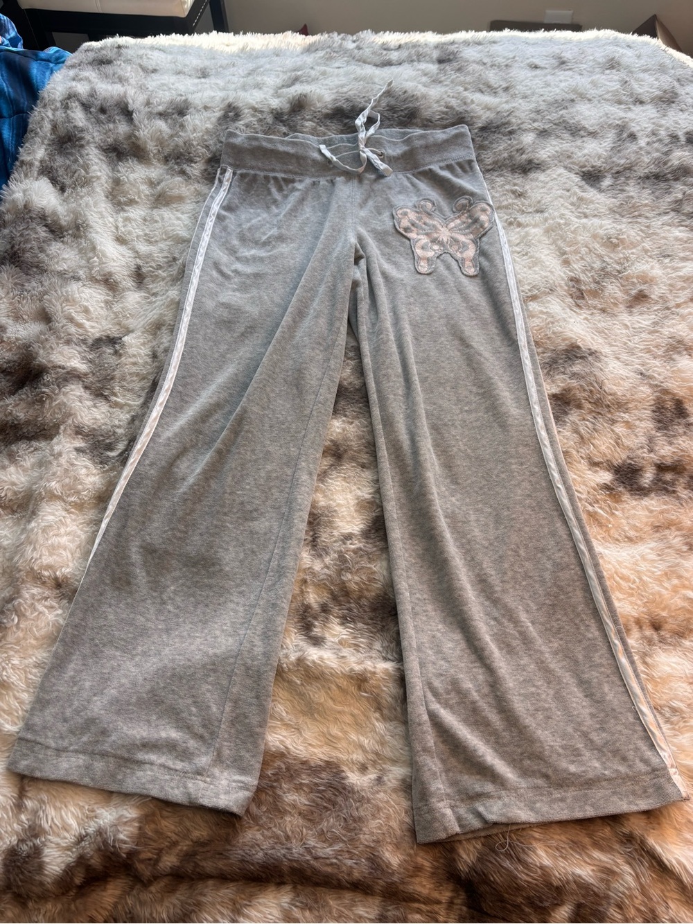 Monroe & Main Gray Boot-Cut Lounge Pants with Butterfly Accent